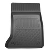 Tapis de sol en TPE adapté pour BMW 5 F10 Berline (12.2015-10.2022) - X-drive; distance entre les rails du siège avant (partie arrière) 365 mm - tapis de voiture - noir