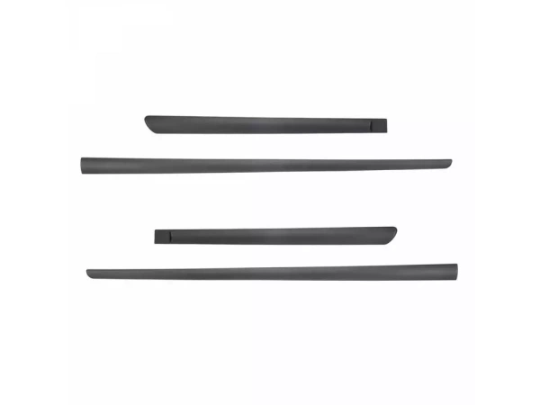 Plaques noires latérales de voiture Toyota Auris Hayon (5 portes) - (2012-2018)